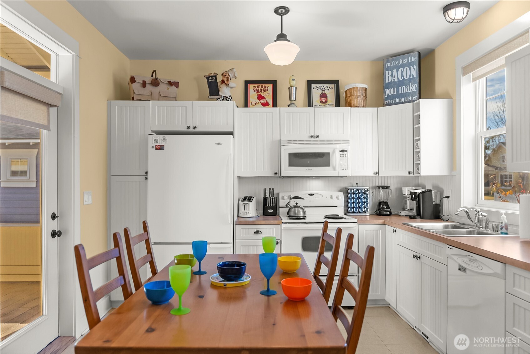 102 Shenanigan Lane , Oroville, WA 98844