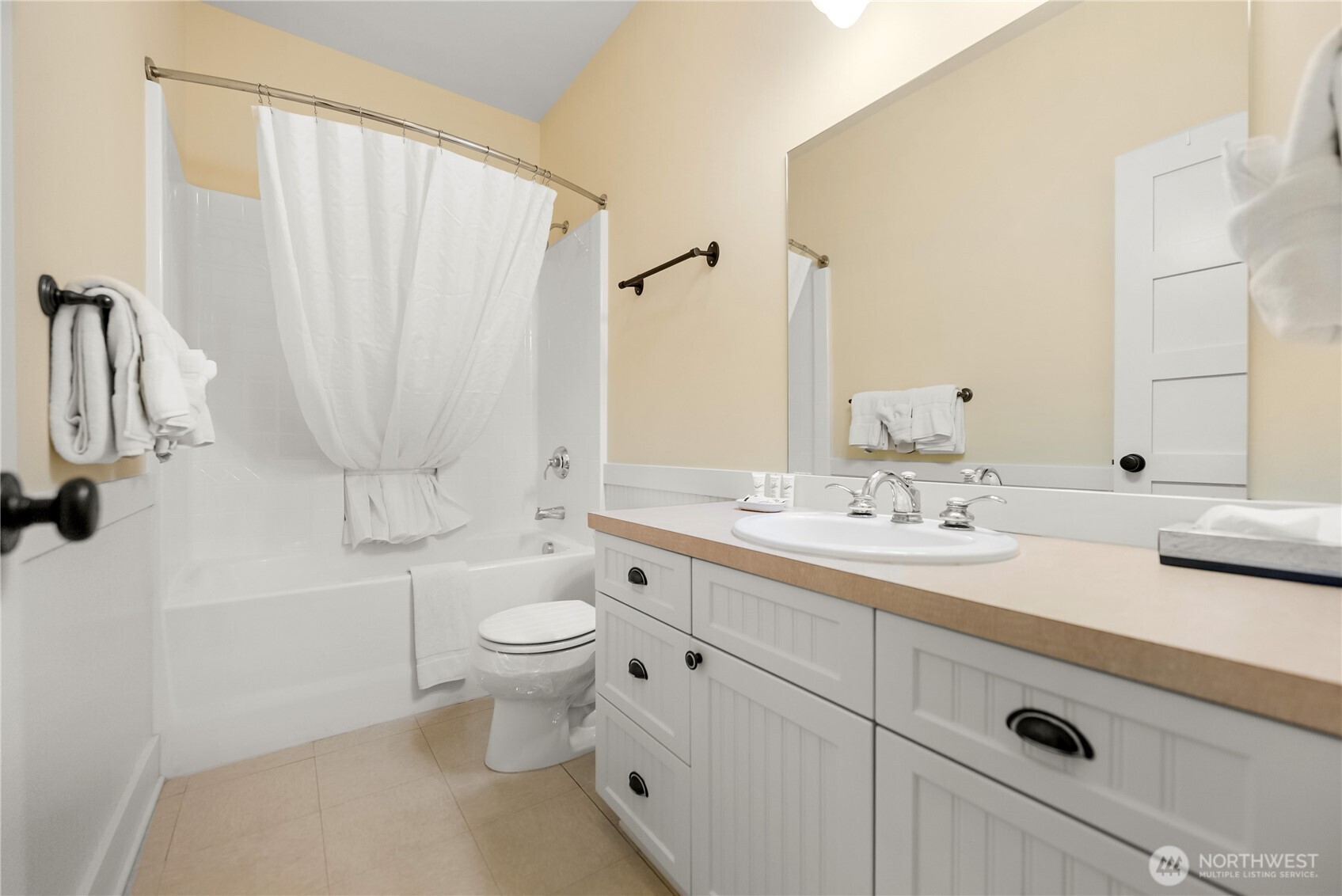 102 Shenanigan Lane , Oroville, WA 98844