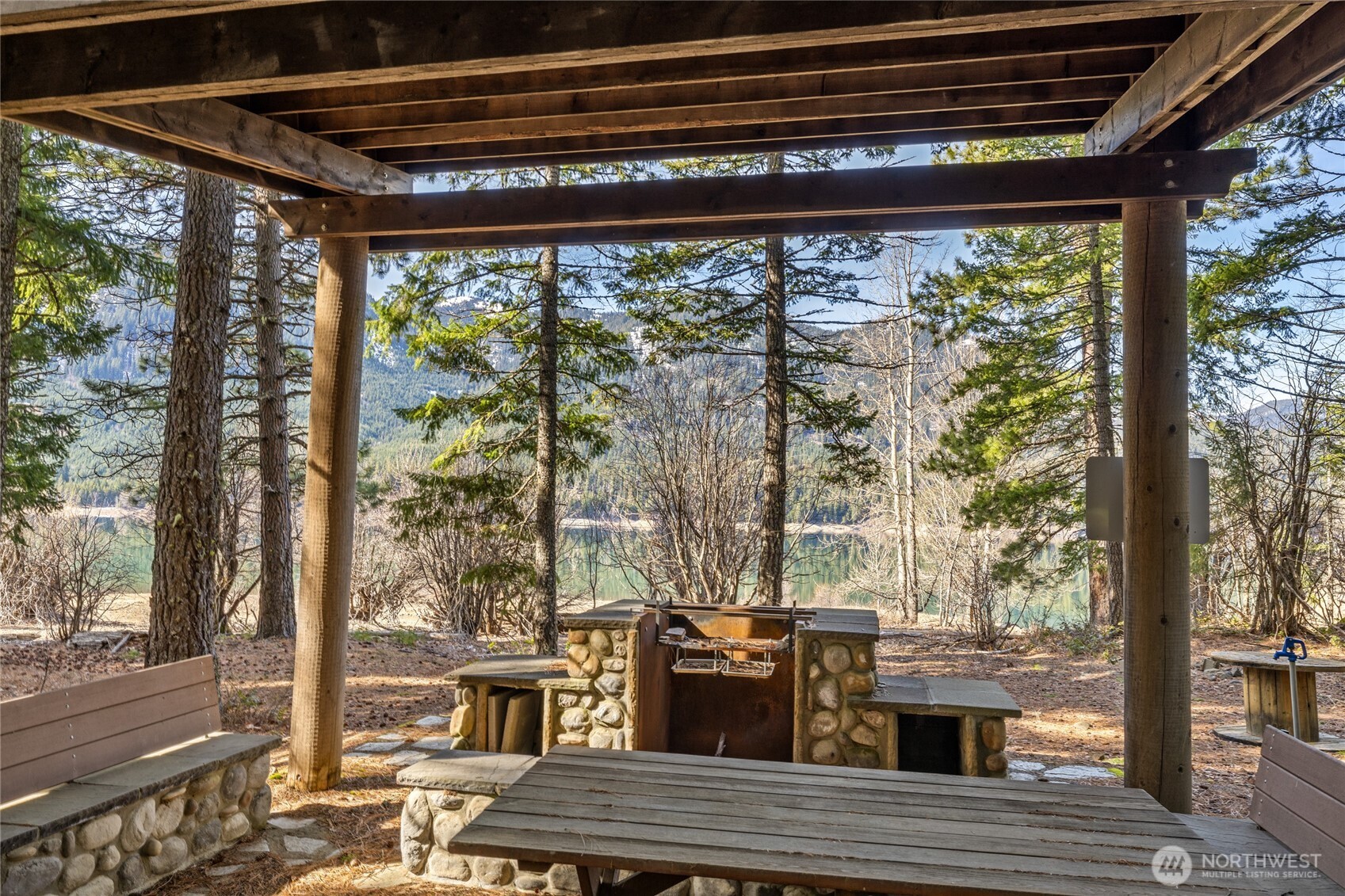 33 Lakeside Court , Ronald, WA 98940