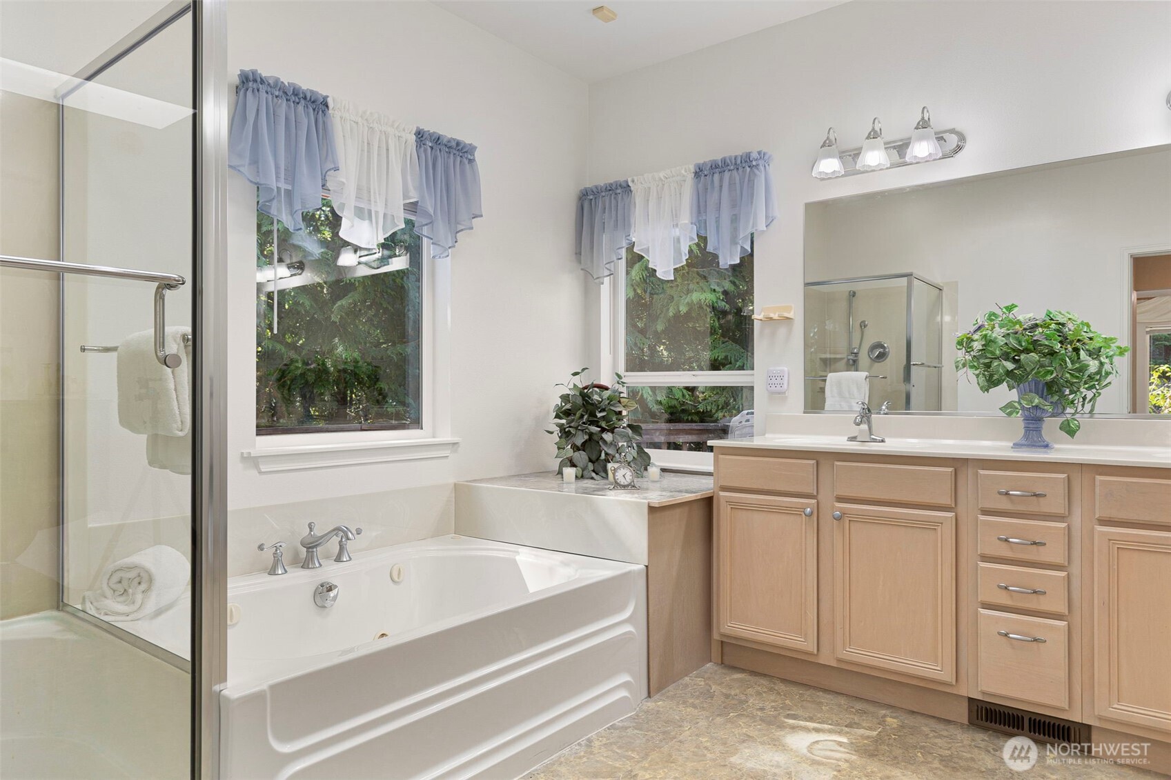 16705 92nd Street NW, Lakebay, WA 98349-9331