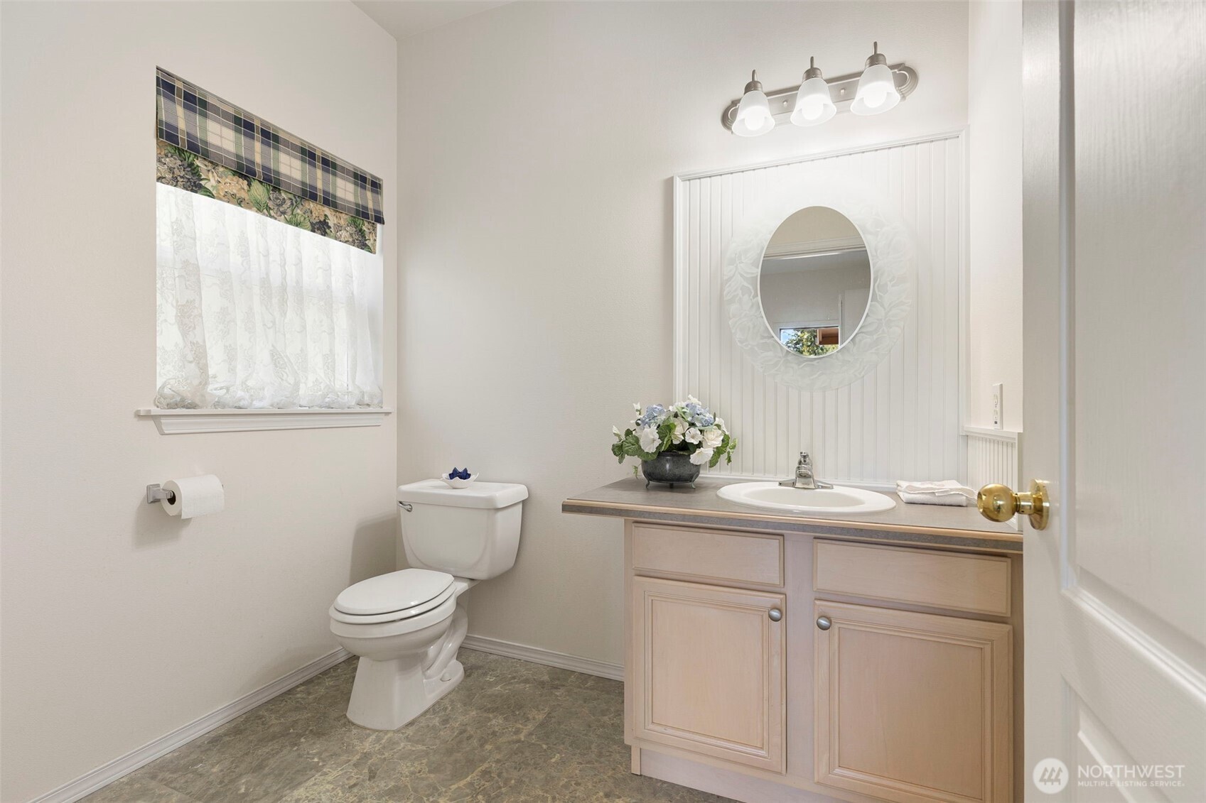 16705 92nd Street NW, Lakebay, WA 98349-9331