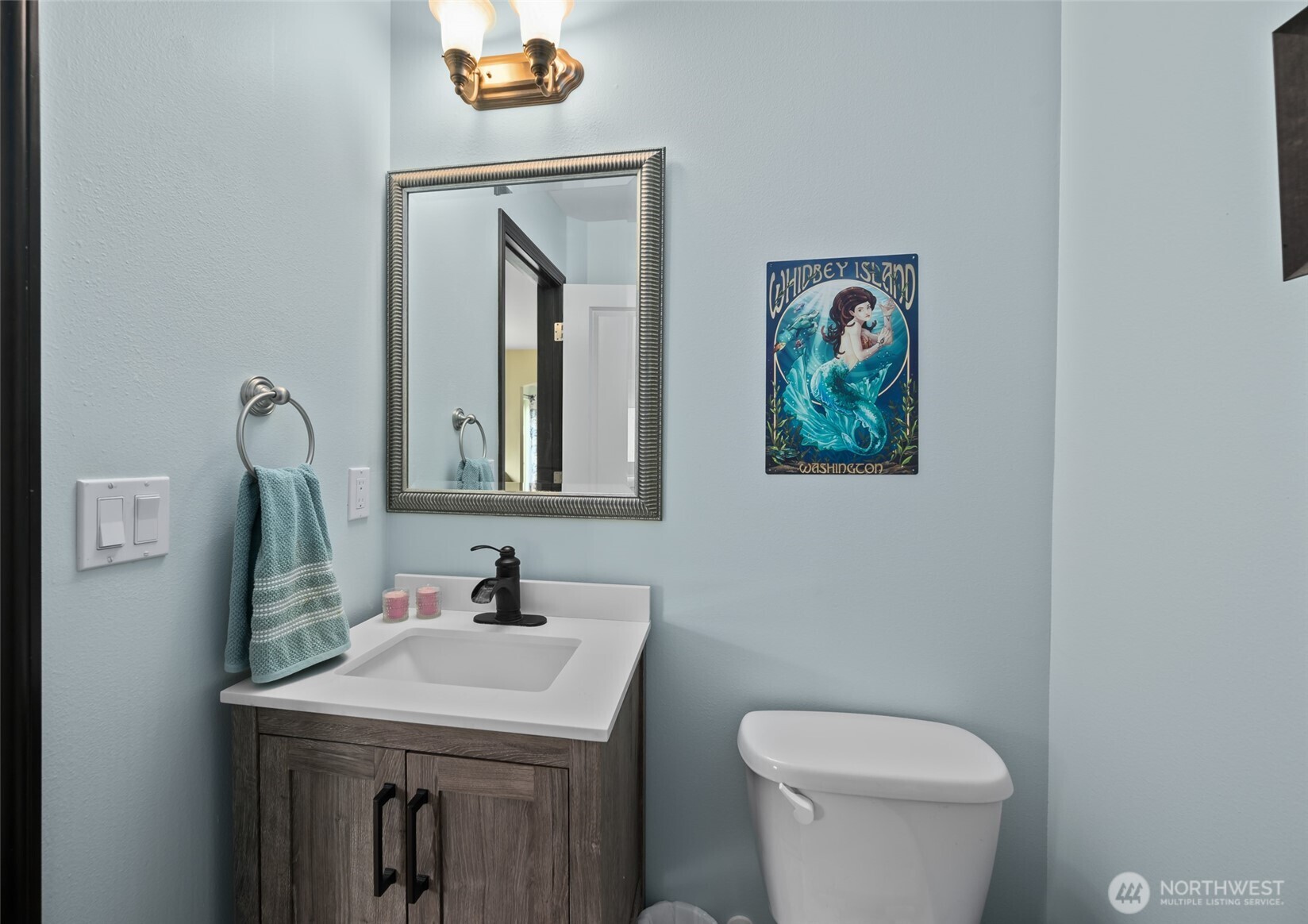 956 Cove View Circle , Oak Harbor, WA 98277