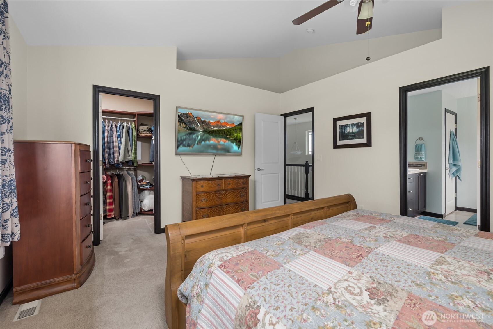 956 Cove View Circle , Oak Harbor, WA 98277