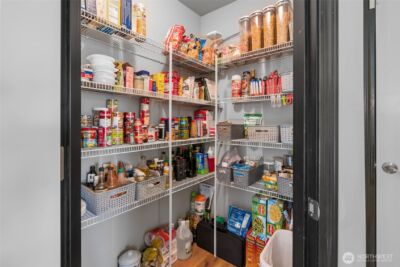 956 Cove View Circle , Oak Harbor, WA 98277 - Photo 9