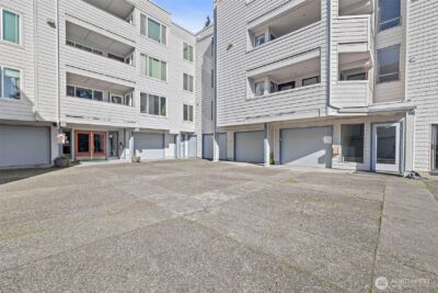 17417 Ashworth Avenue N #201, Shoreline, WA 98133-5462 - Photo 1