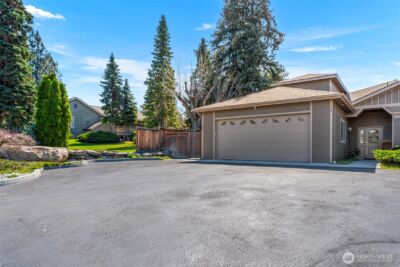 112 19th Street NE, East Wenatchee, WA 98802 - Photo 1