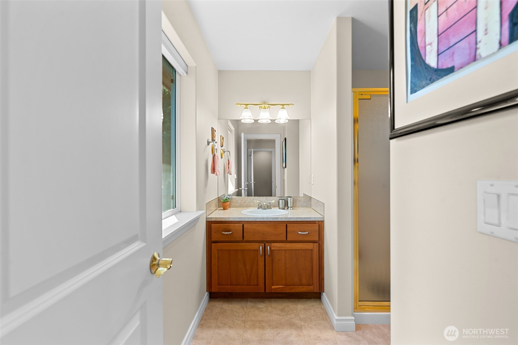 112 19th Street NE, East Wenatchee, WA 98802