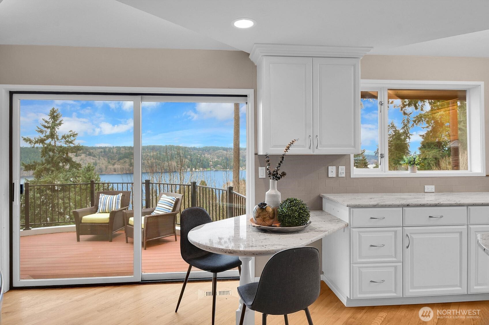 13542 40th Avenue NE, Seattle, WA 98125