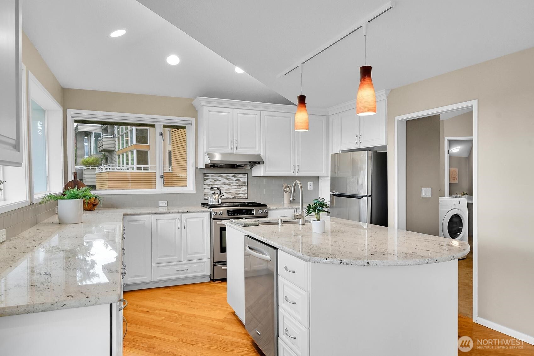 13542 40th Avenue NE, Seattle, WA 98125