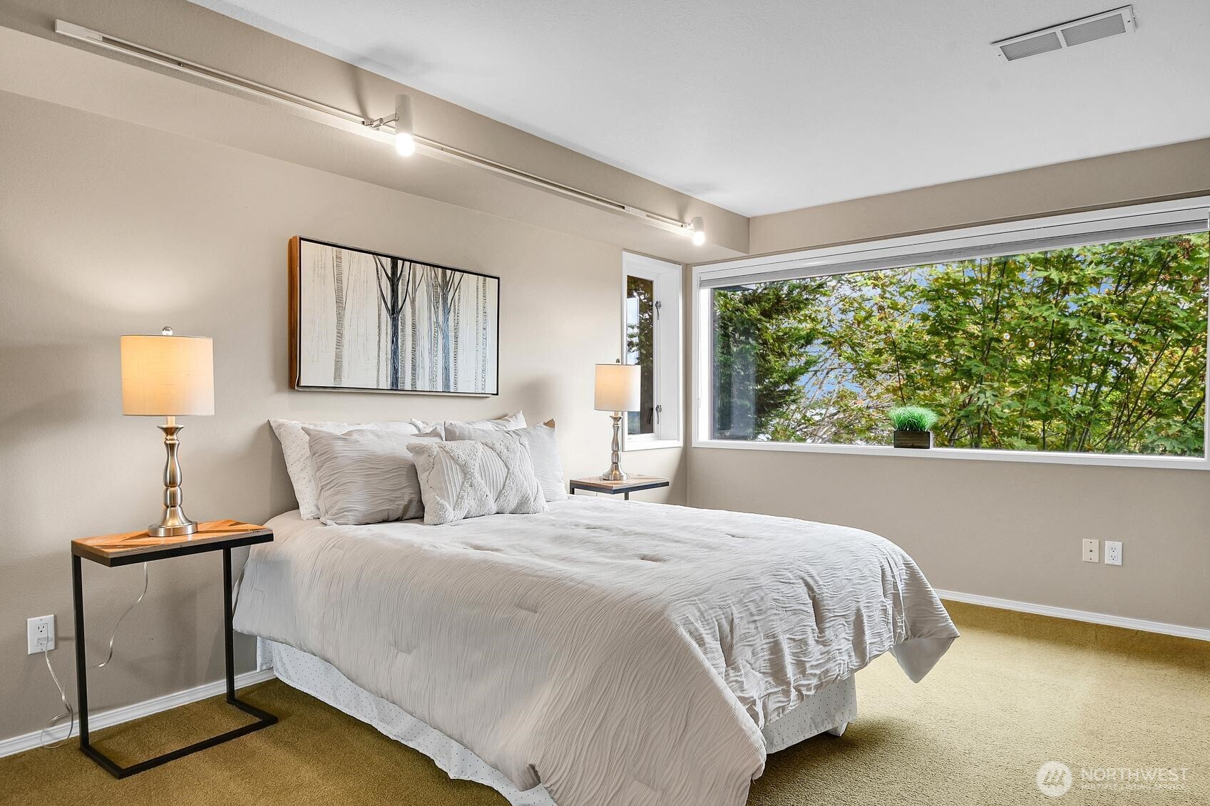 13542 40th Avenue NE, Seattle, WA 98125