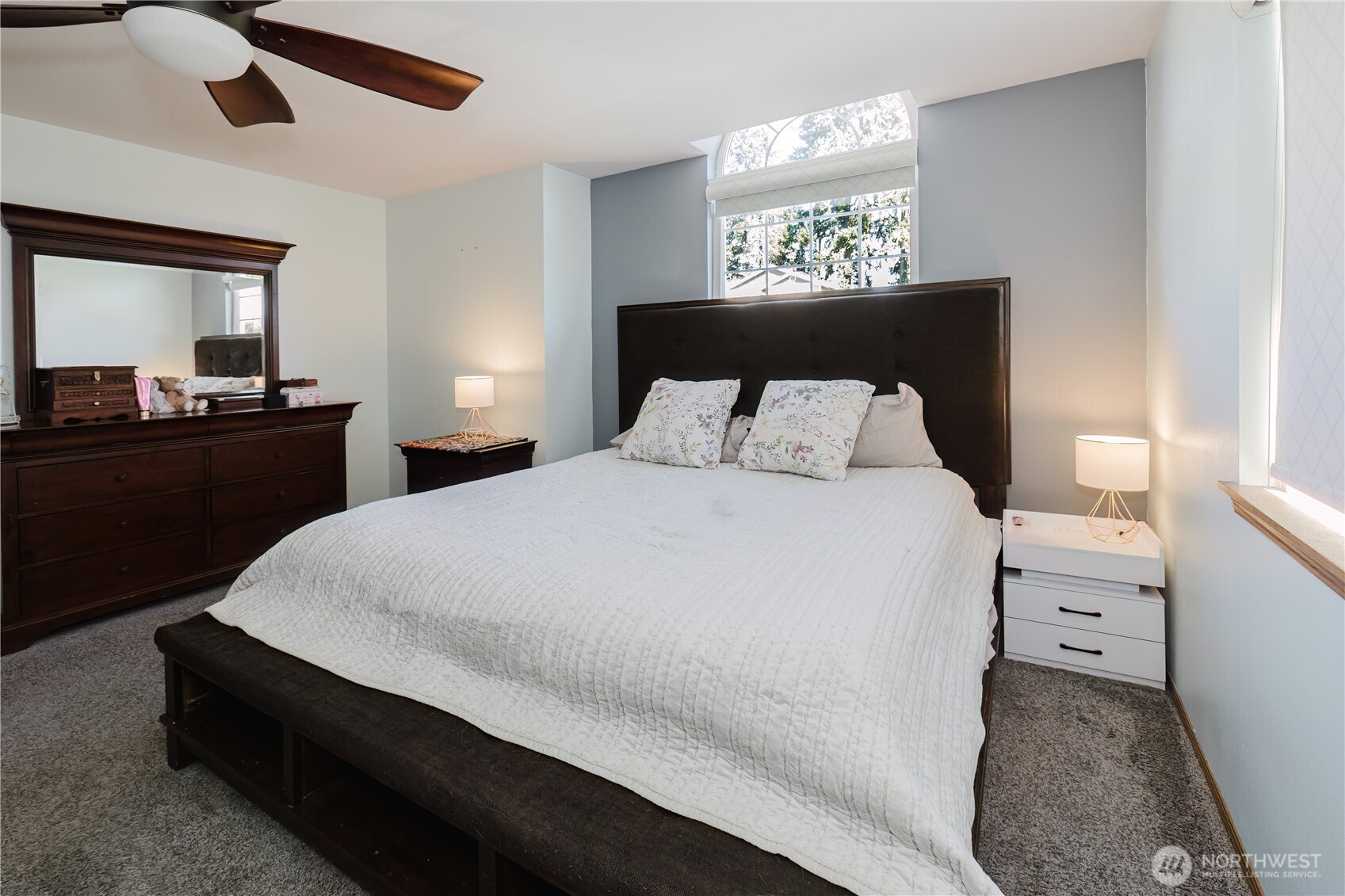 10002 99th Street SW, Lakewood, WA 98498