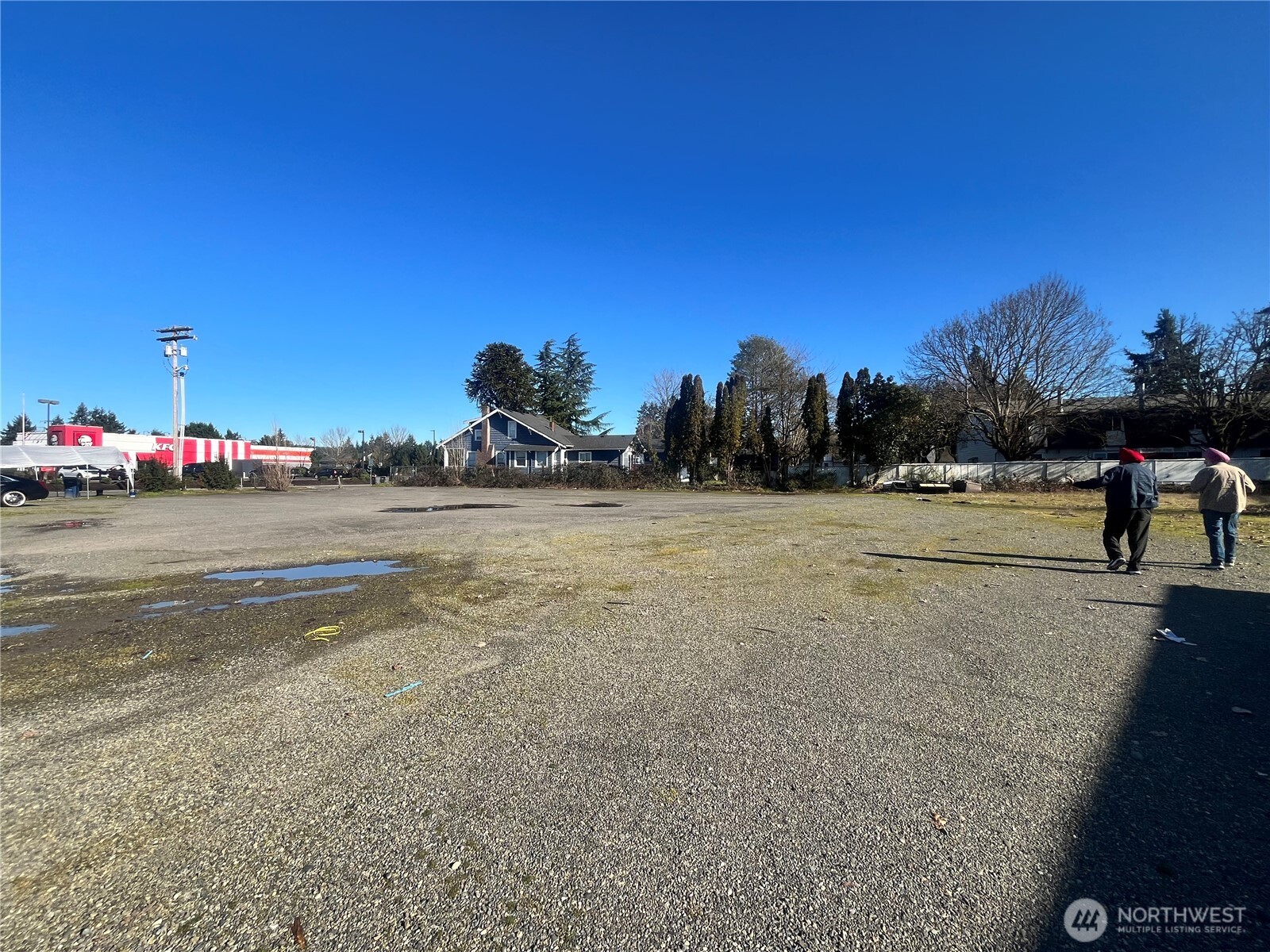 926 Auburn Way N, Auburn, WA 98002