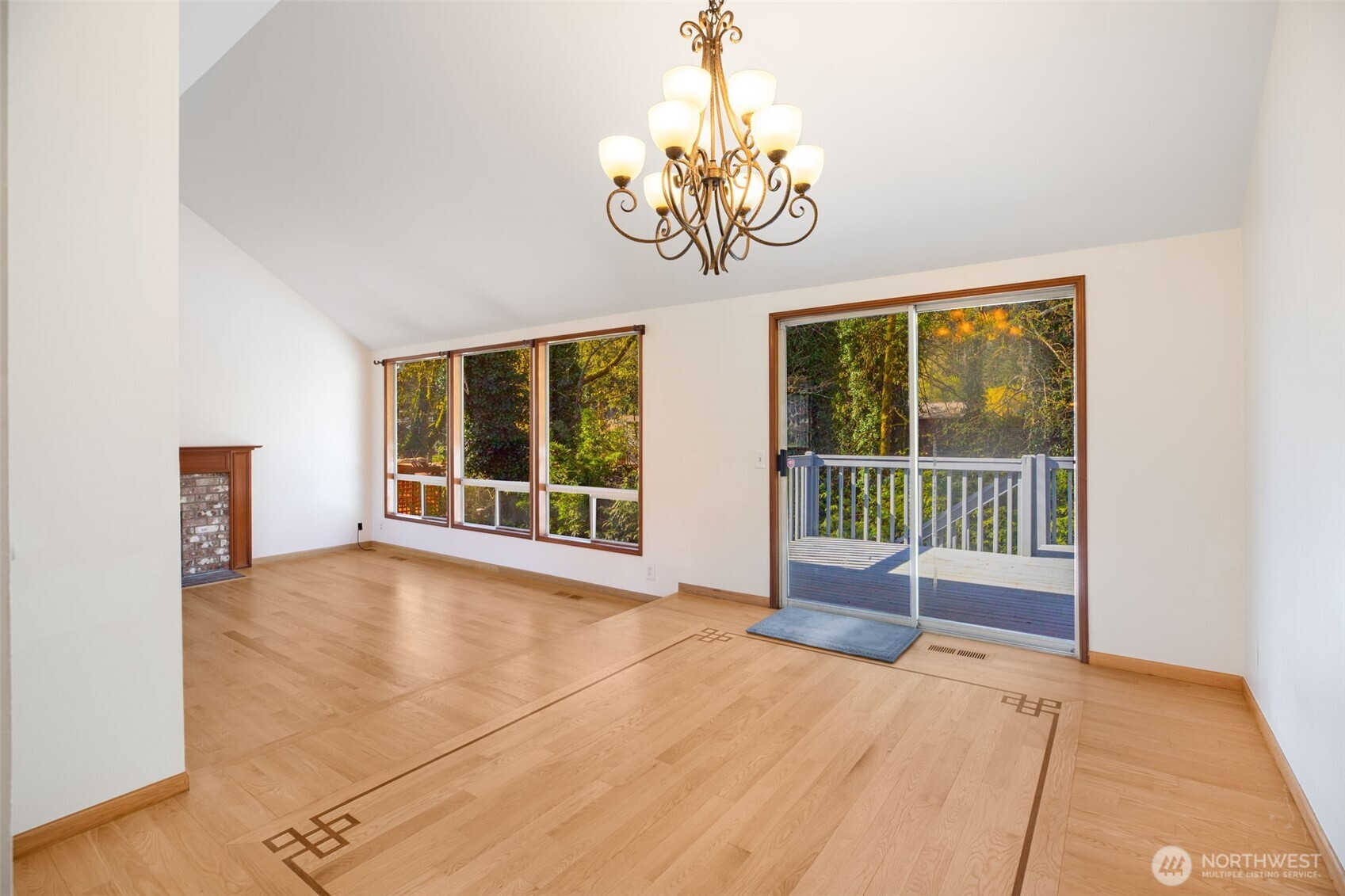 29027 13th Avenue S, Federal Way, WA 98003