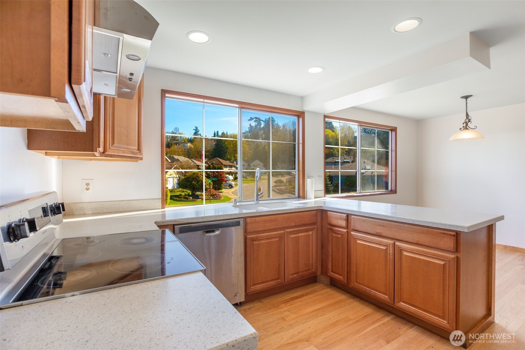 29027 13th Avenue S, Federal Way, WA 98003