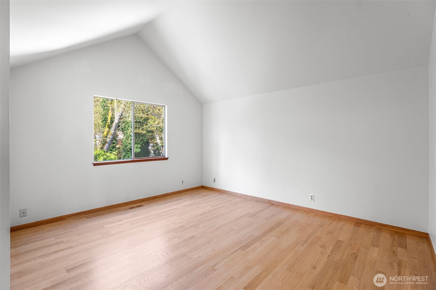 29027 13th Avenue S, Federal Way, WA 98003