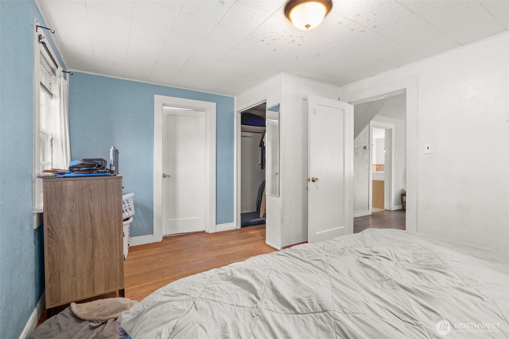 17 Rue Creek Road , Raymond, WA 98577