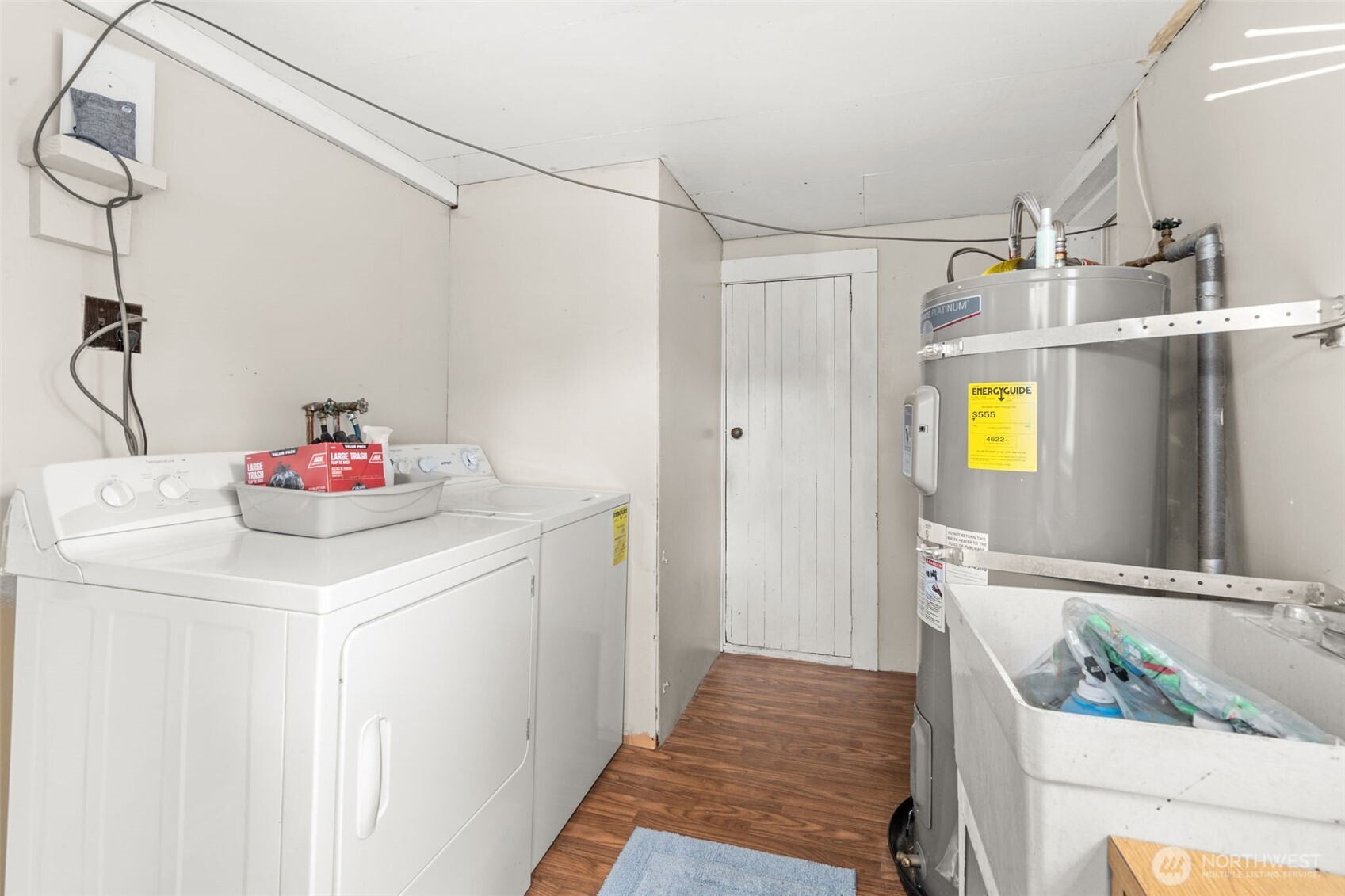 17 Rue Creek Road , Raymond, WA 98577