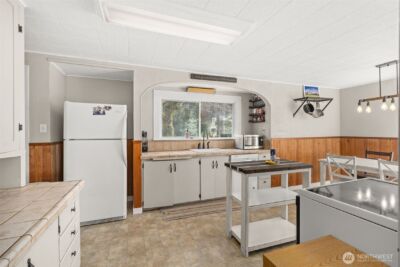 17 Rue Creek Road , Raymond, WA 98577 - Photo 7