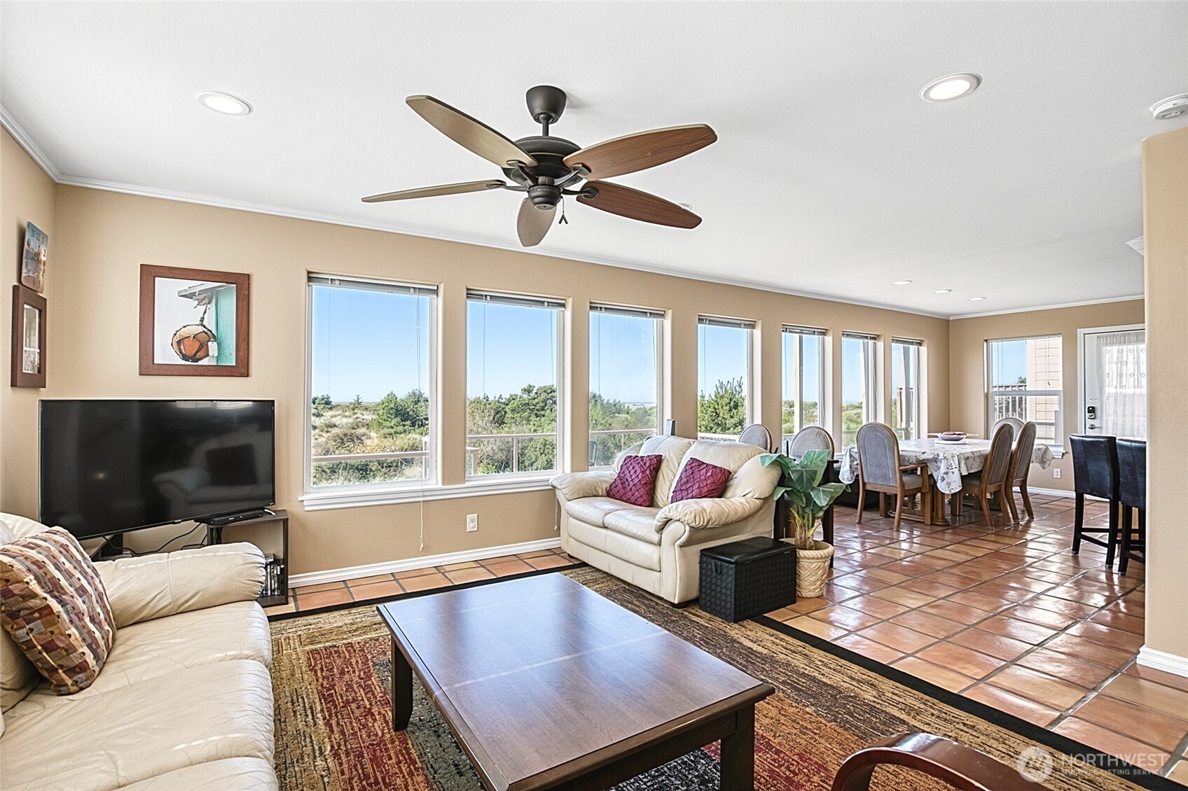 27 Ocean Lane , Copalis Beach, WA 98535