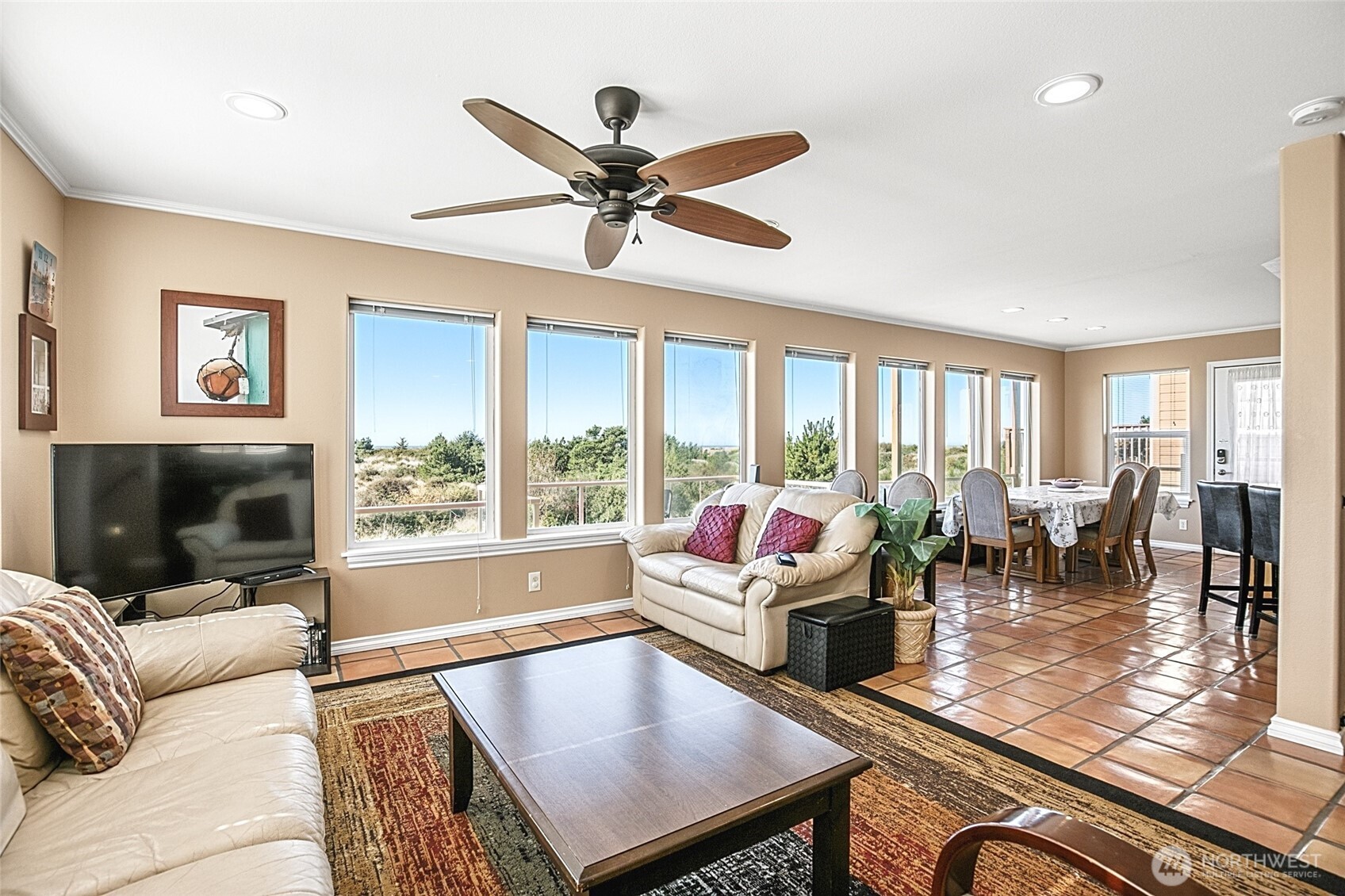 27 Ocean Lane , Copalis Beach, WA 98535