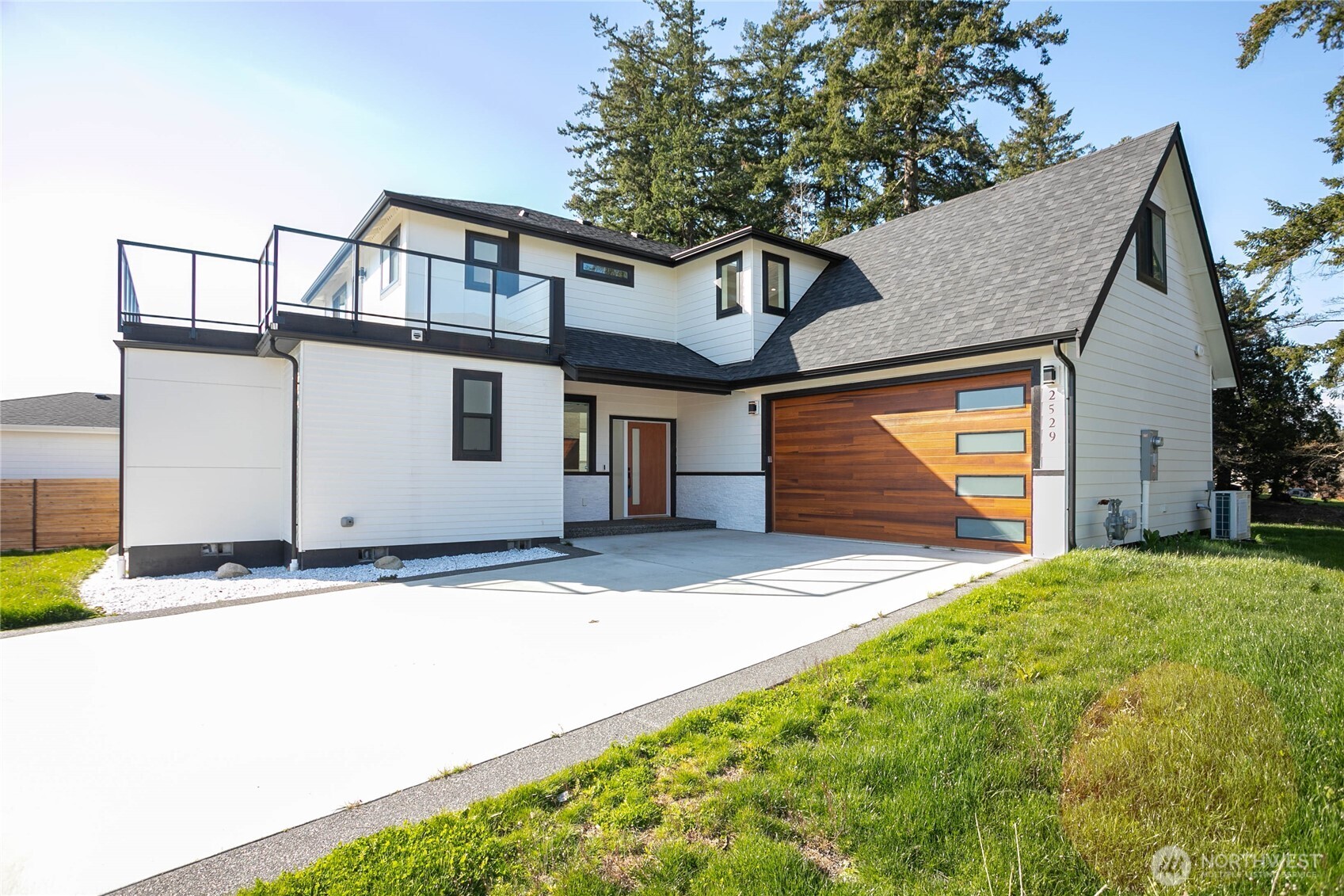 2529 Bora Bora Court , Blaine, WA 98230