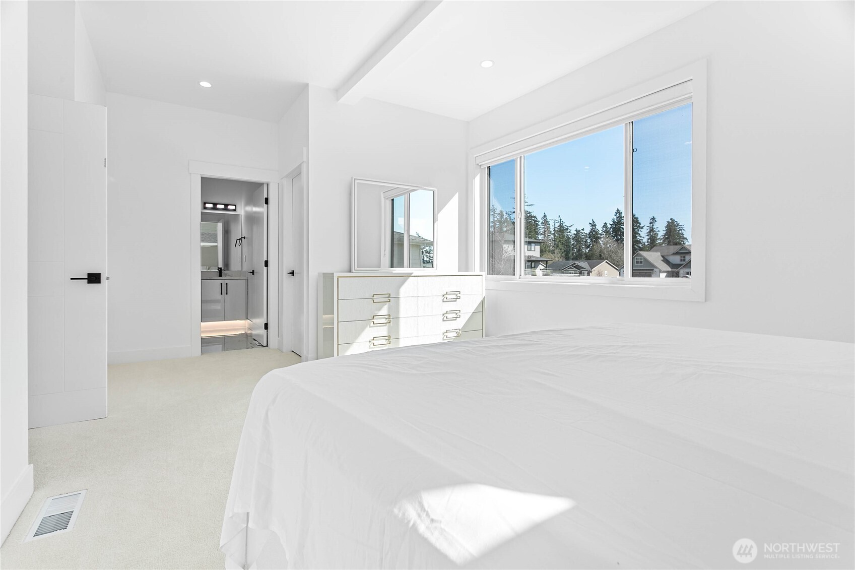 2529 Bora Bora Court , Blaine, WA 98230