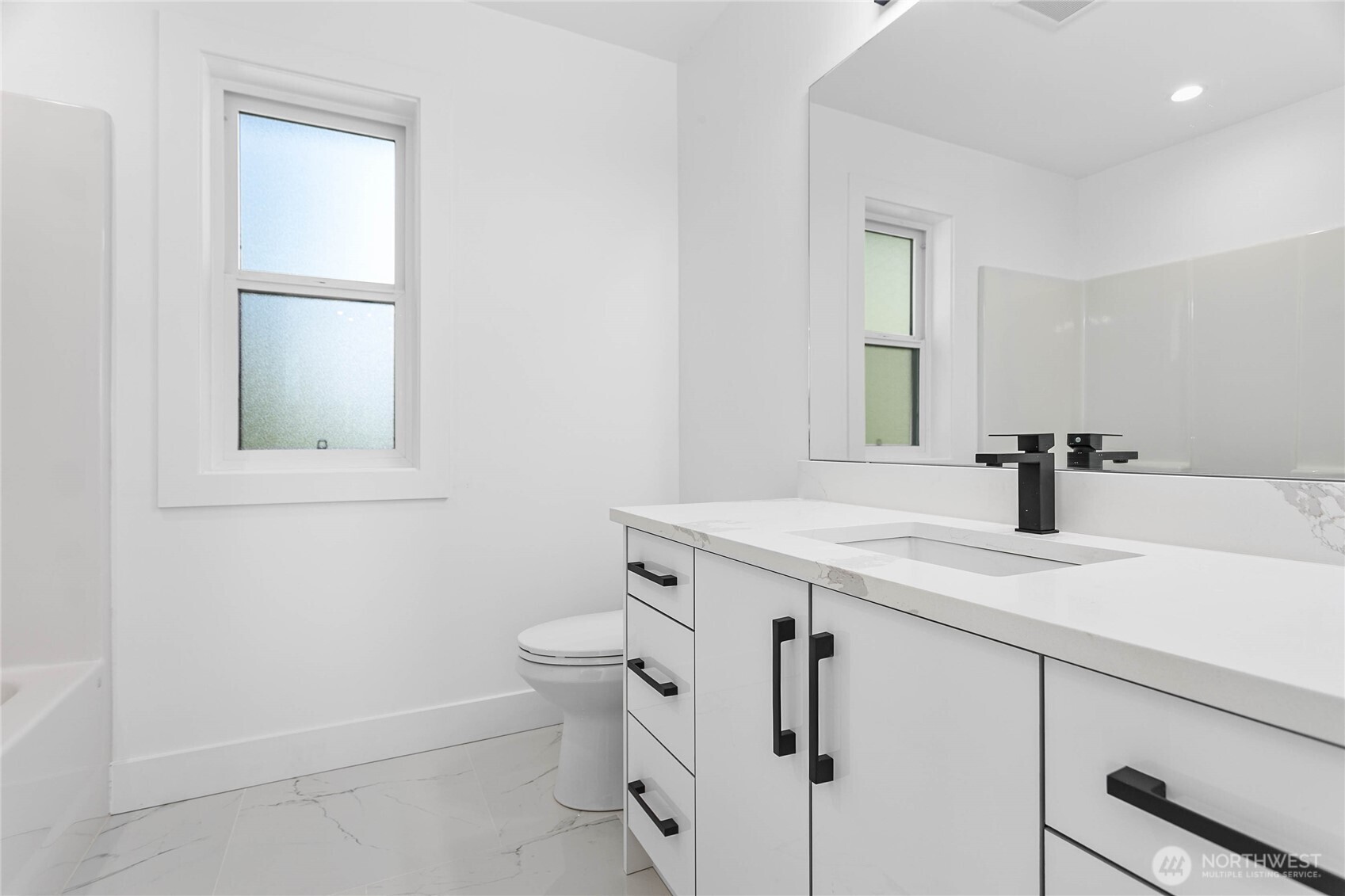 2529 Bora Bora Court , Blaine, WA 98230