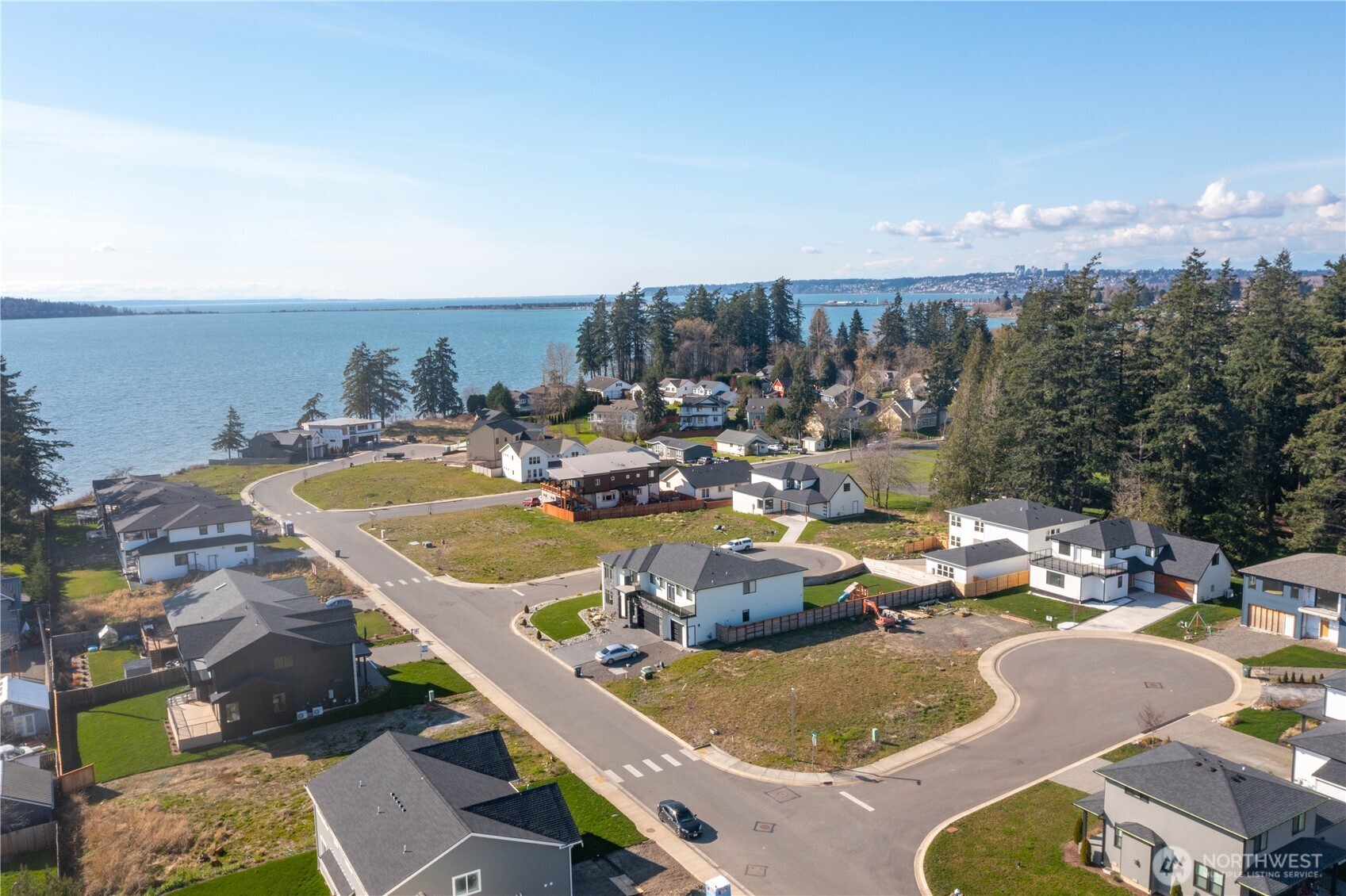 2529 Bora Bora Court , Blaine, WA 98230