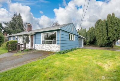 1925 28th , Longview, WA 98632 - Photo 1