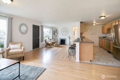 1925 28th , Longview, WA 98632 - Photo 4