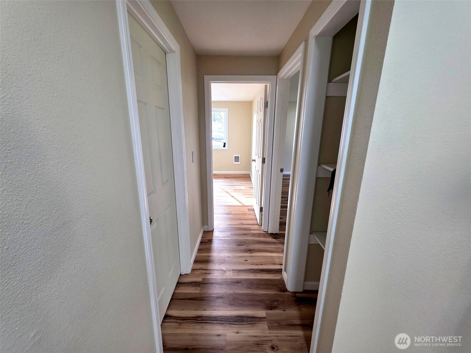 1125 N 13th Street #B, Shelton, WA 98584