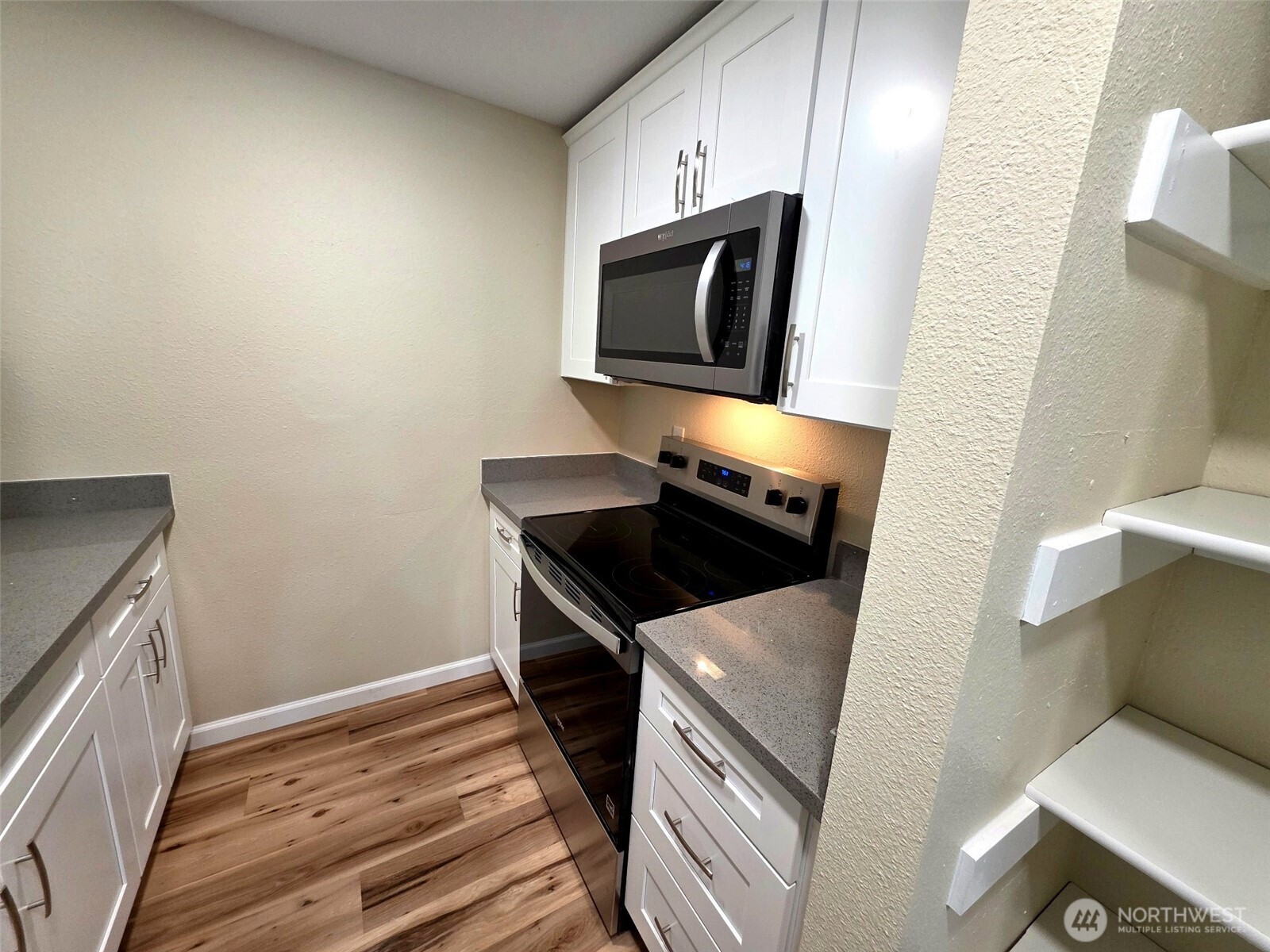 1125 N 13th Street #B, Shelton, WA 98584