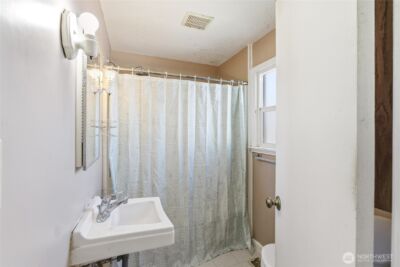 626 Highland Drive , Wenatchee, WA 98801 - Photo 11