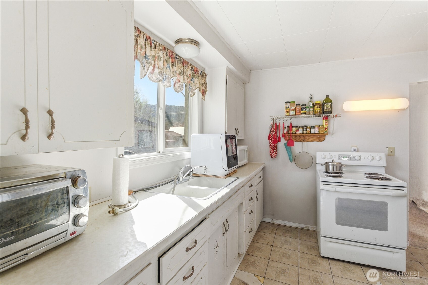 626 Highland Drive , Wenatchee, WA 98801