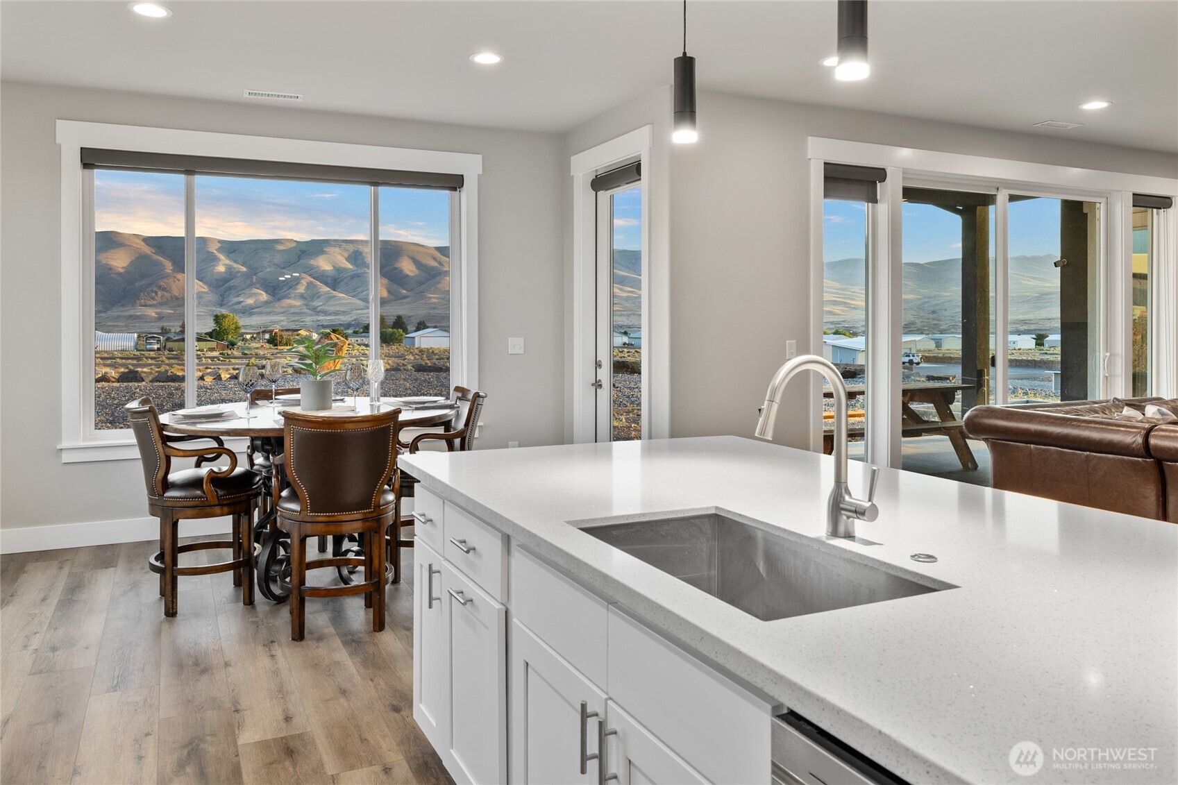101 Wren Loop SW, Mattawa, WA 99349