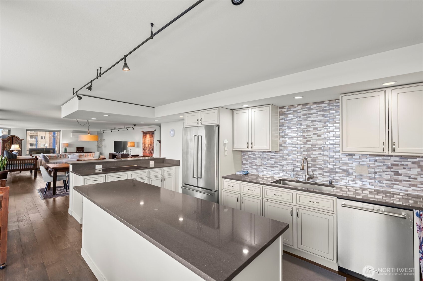 1 N Stadium Way #2, Tacoma, WA 98403