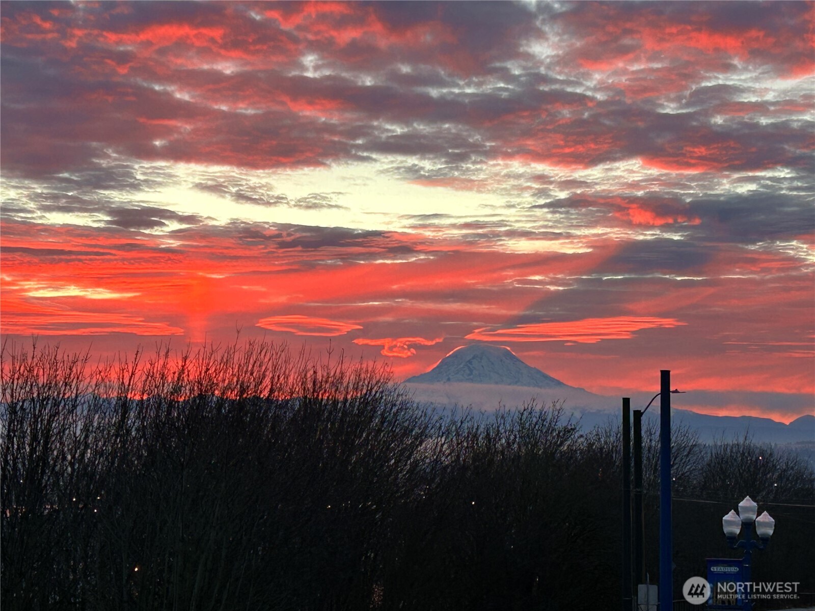 1 N Stadium Way #2, Tacoma, WA 98403