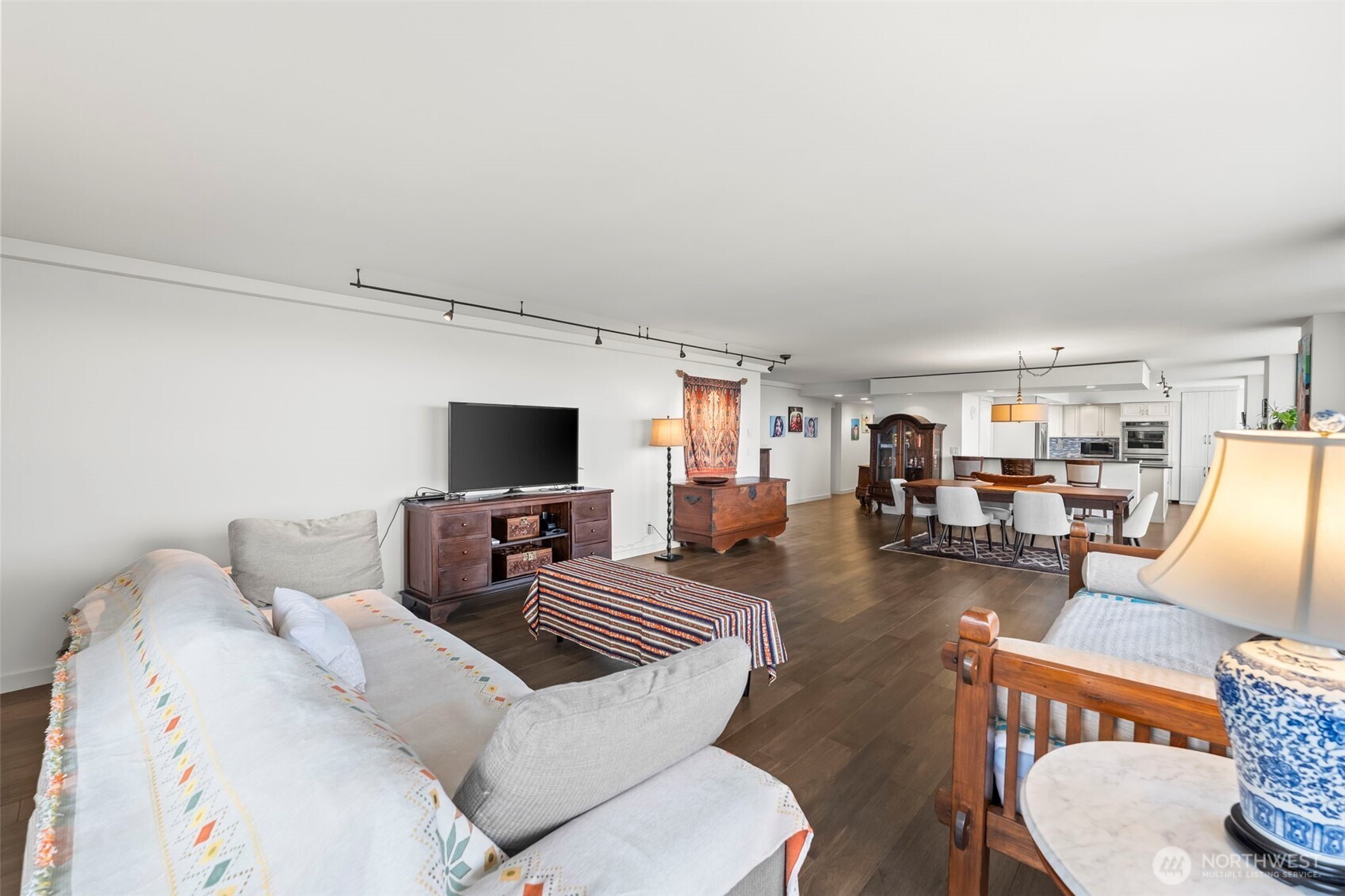 1 N Stadium Way #2, Tacoma, WA 98403