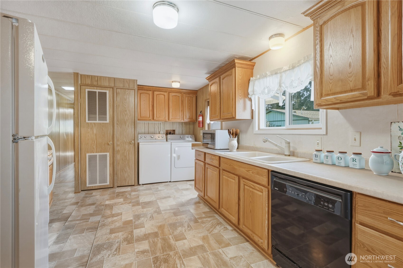 5227 71st Avenue Ct E #28, Puyallup, WA 98371