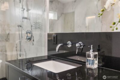 2100 Dayton Avenue NE, Renton, WA 98056 - Photo 32