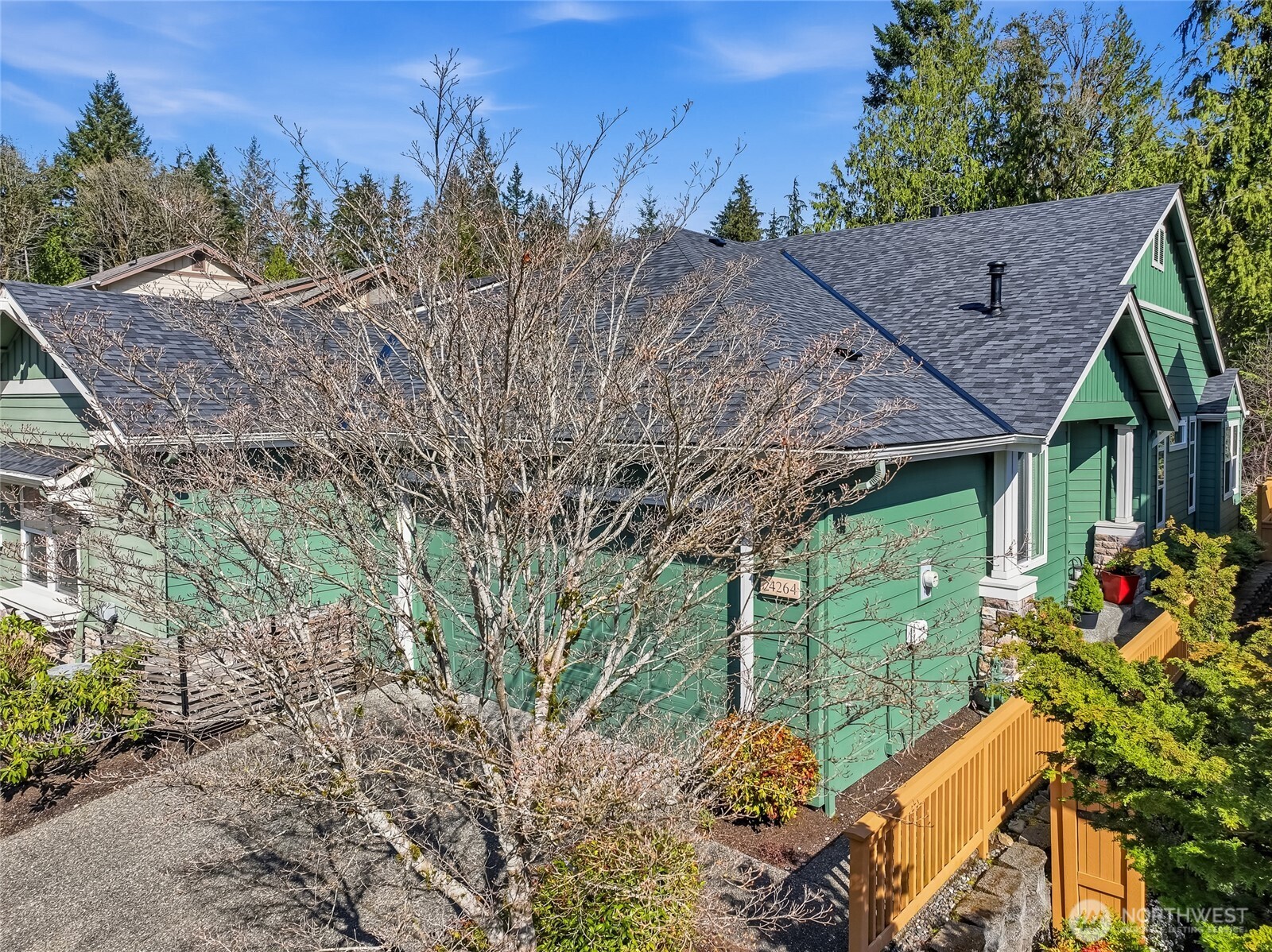 24264 NE Vine Maple Way , Redmond, WA 98053