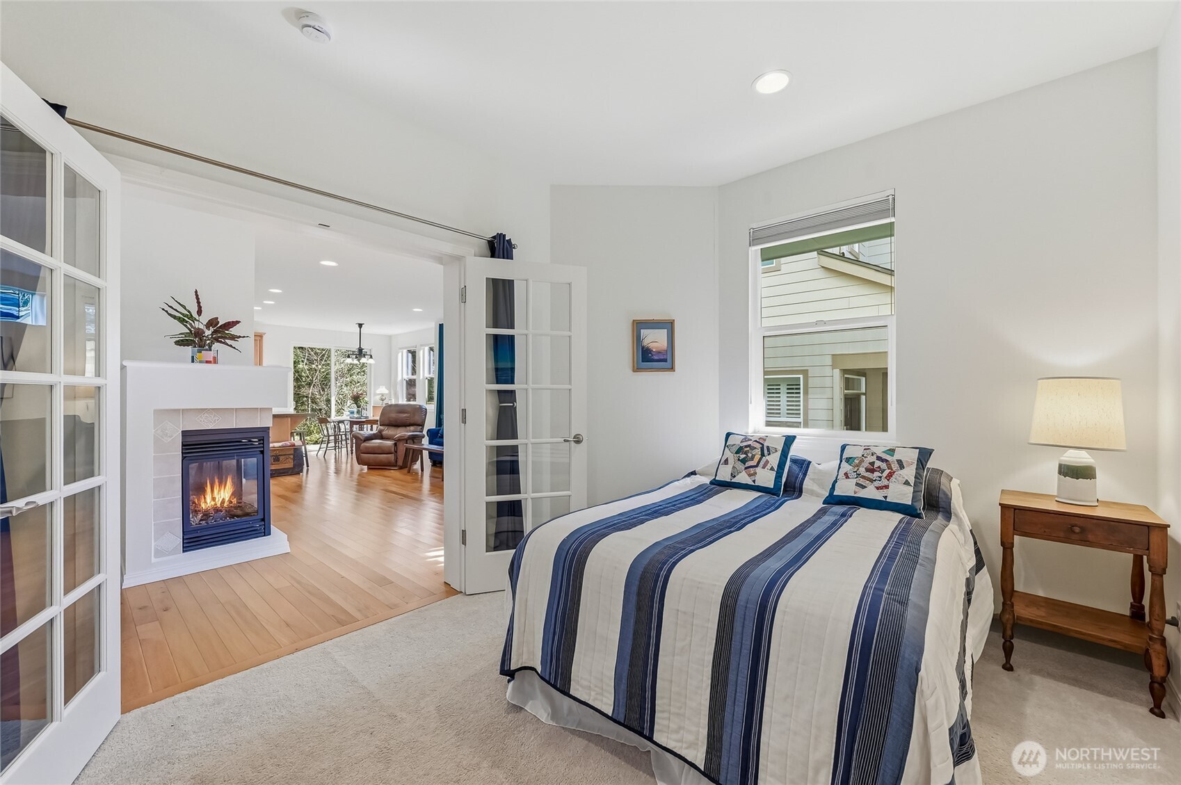 24264 NE Vine Maple Way , Redmond, WA 98053