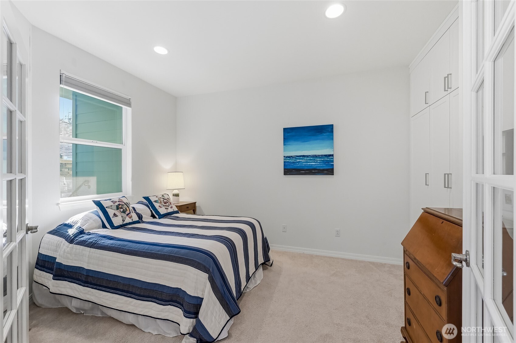 24264 NE Vine Maple Way , Redmond, WA 98053