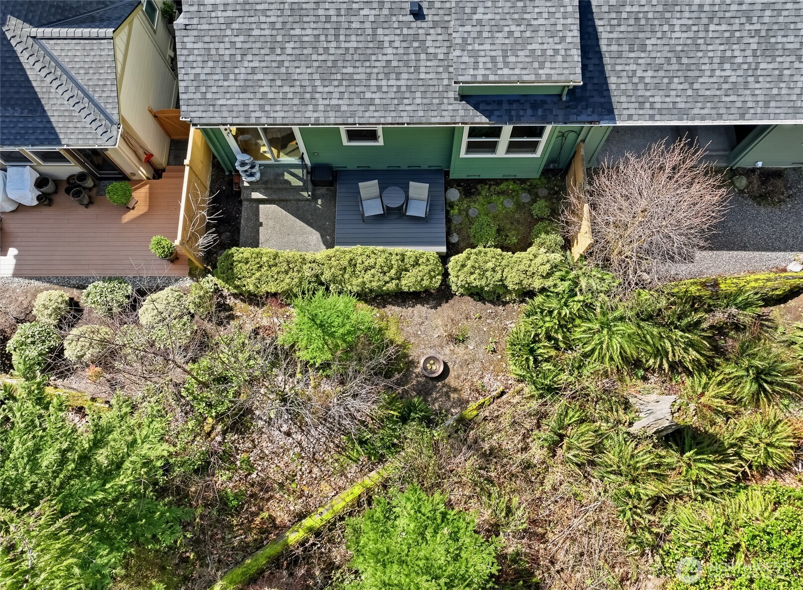 24264 NE Vine Maple Way , Redmond, WA 98053