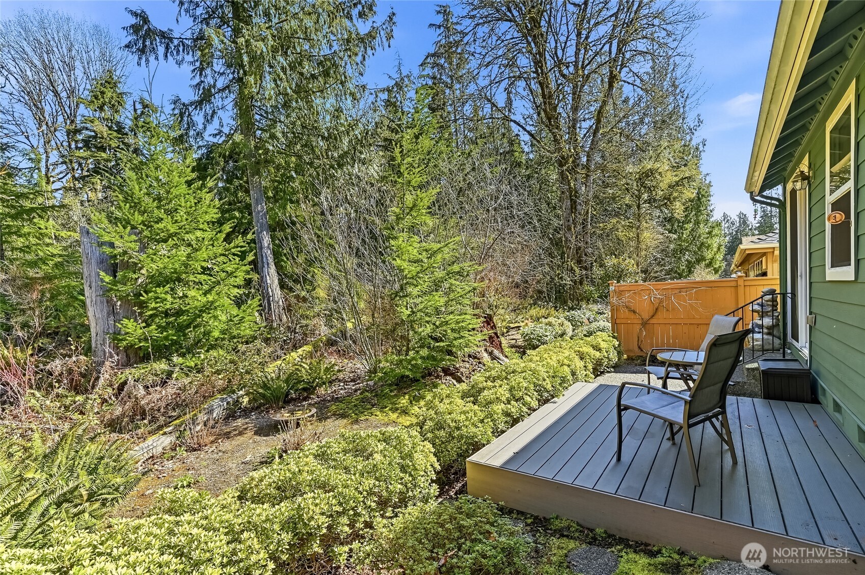 24264 NE Vine Maple Way , Redmond, WA 98053