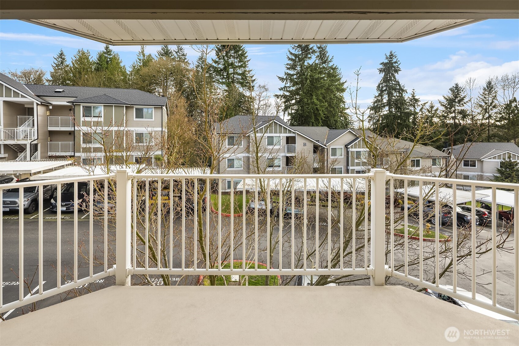 16101 Bothell Everett Highway #F202, Mill Creek, WA 98012