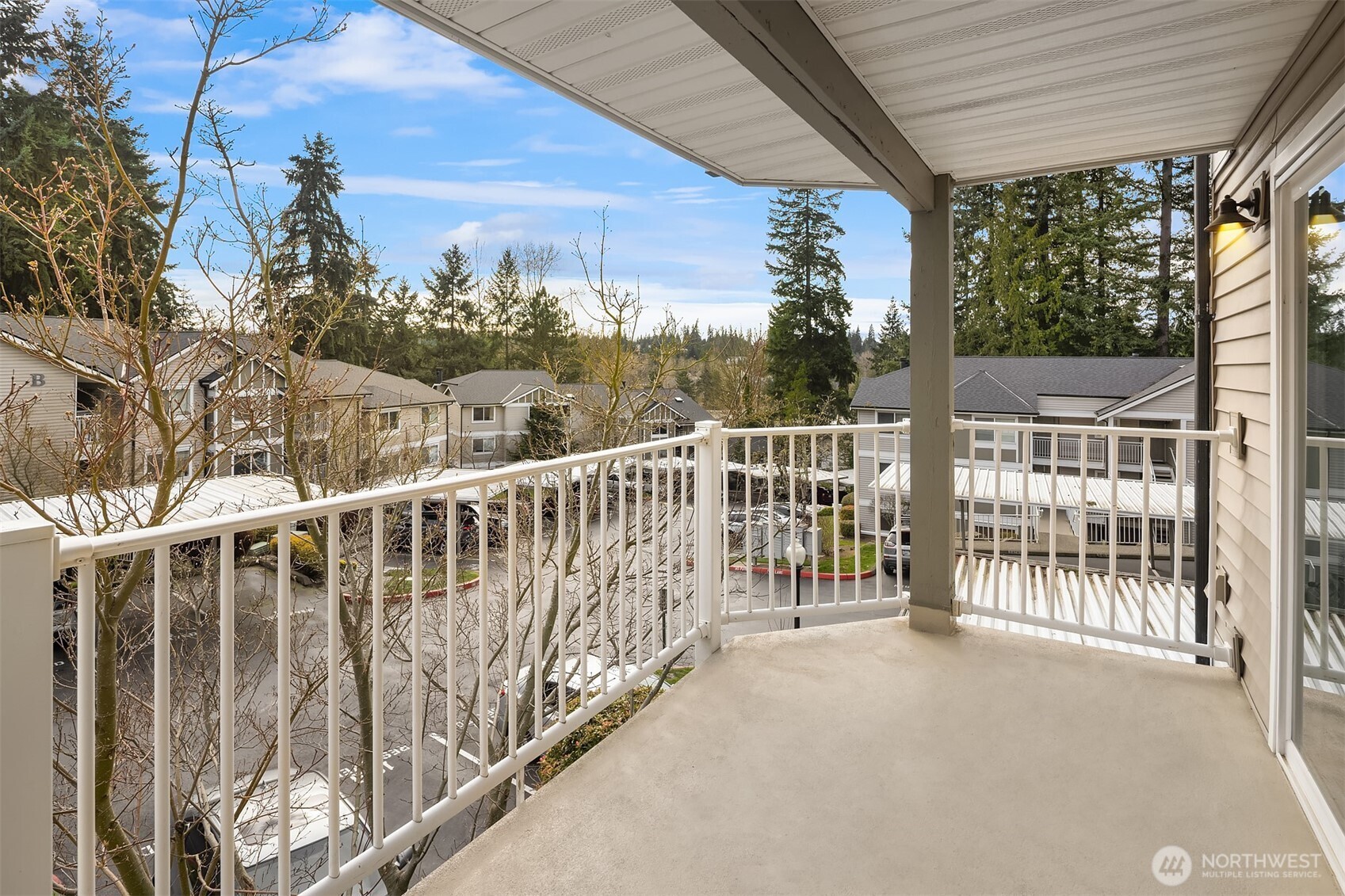 16101 Bothell Everett Highway #F202, Mill Creek, WA 98012