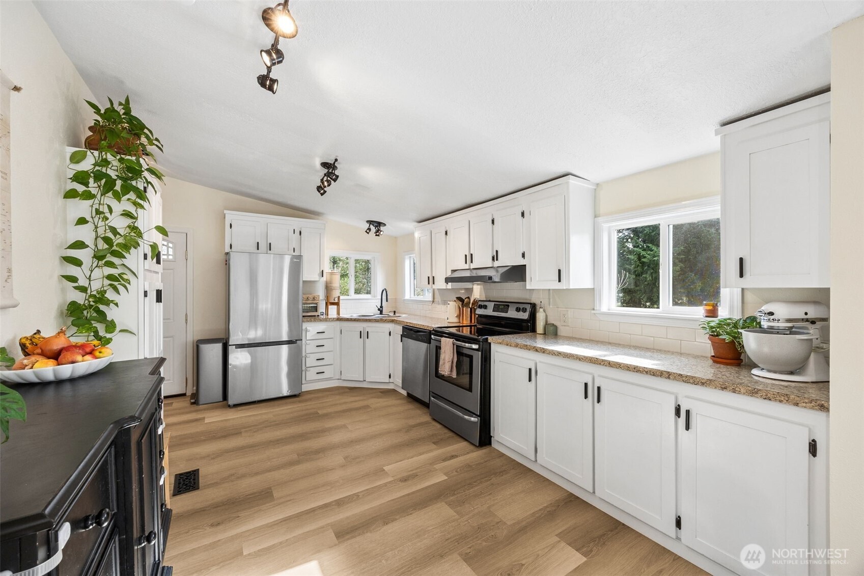 29214 151st Avenue E, Graham, WA 98338-7557