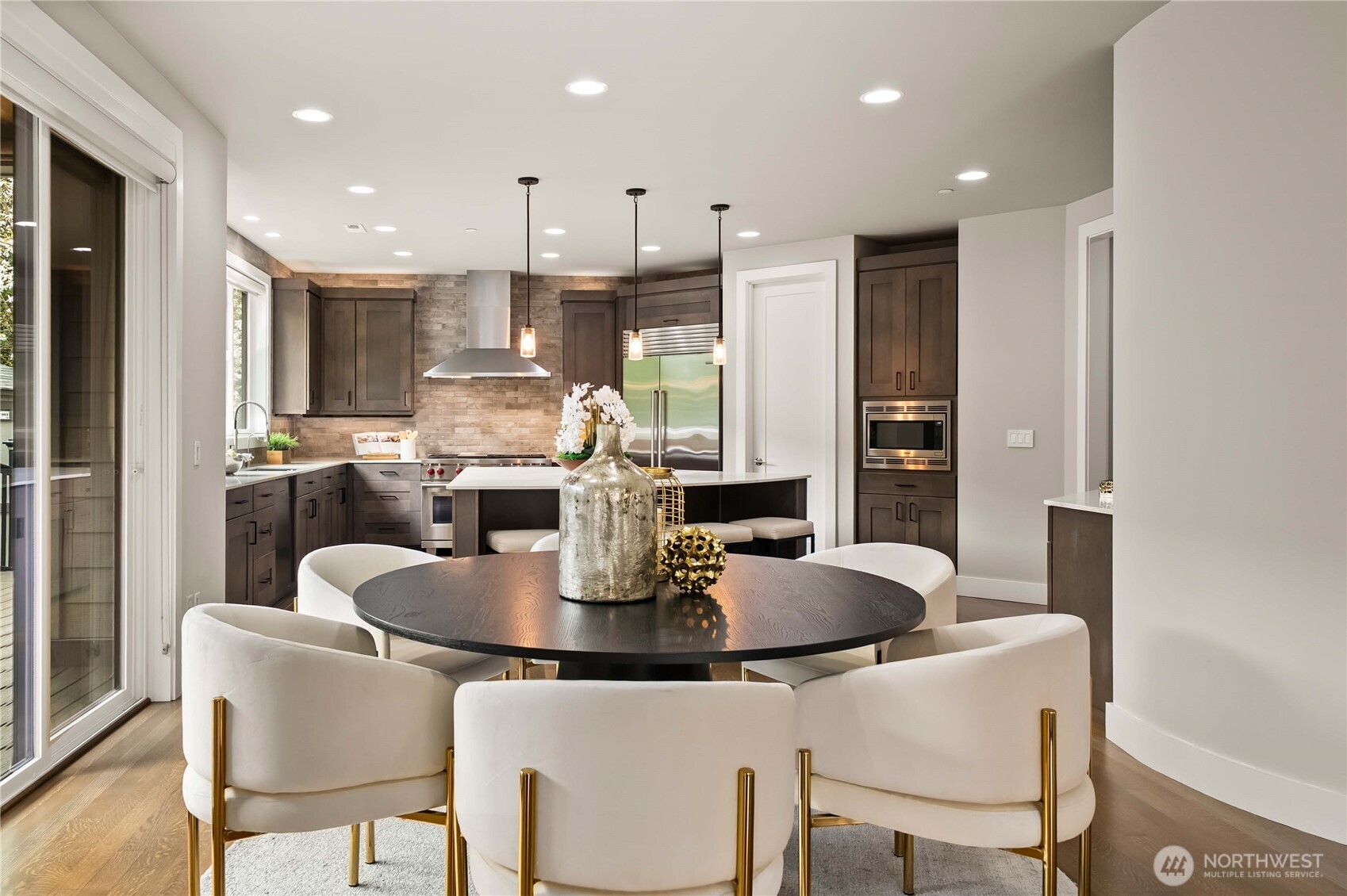 10933 NE 60th Street , Kirkland, WA 98033