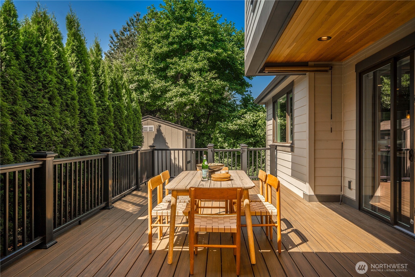 10933 NE 60th Street , Kirkland, WA 98033